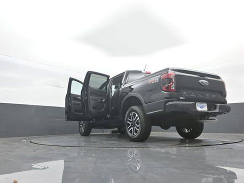 New 2025 Ford Ranger Lariat w/ FX4 Off-Road Package image 42