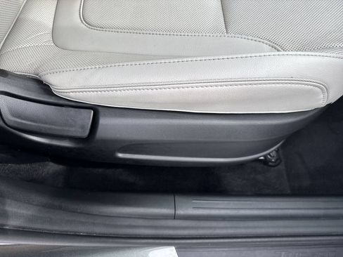 Used 2022 Hyundai Tucson SEL w/ Convenience + Premium Package FWD image 45