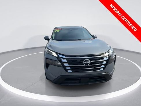 Certified 2026 Nissan Rogue SV AWD/4WD image 3
