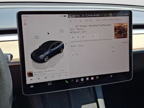 Used 2024 Tesla Model Y Long Range AWD/4WD image 20