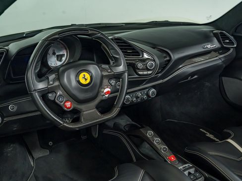 Used 2018 Ferrari 488 Spider RWD image 30