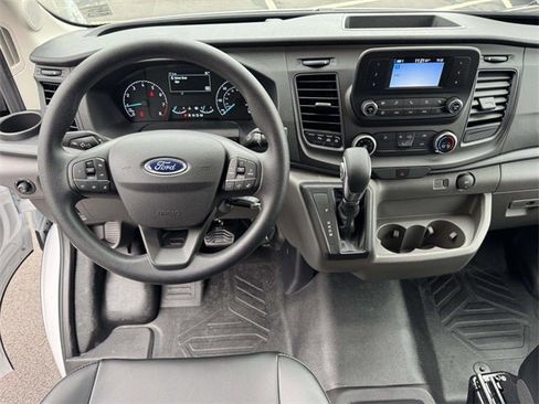 New 2025 Ford Transit 250 148 Medium Roof image 11