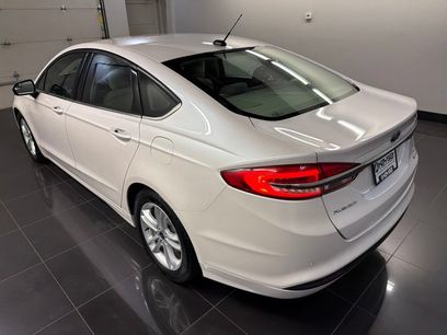 Certified 2018 Ford Fusion SE w/ Fusion SE Technology Package