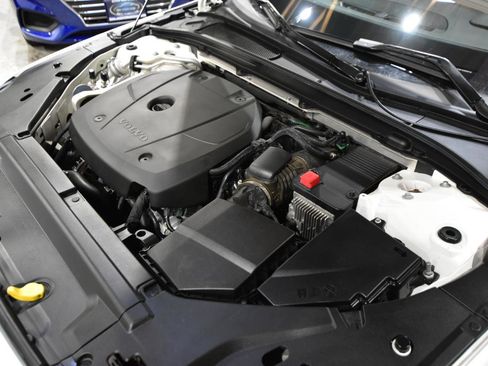 Used 2017 Volvo S90 T6 Momentum w/ Vision Package image 52