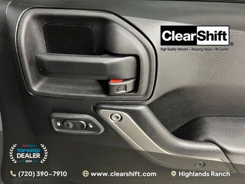 Used 2015 Jeep Wrangler Unlimited Sport w/ Quick Order Package 24S AWD/4WD image 48