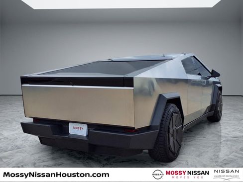 Used 2024 Tesla Cybertruck Cyberbeast image 7