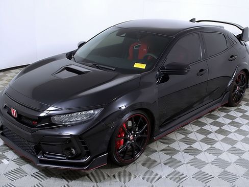 Used 2021 Honda Civic Type R image 3