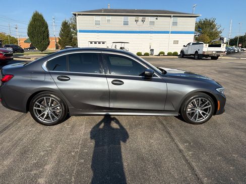 Used 2021 BMW 330i xDrive Sedan w/ Premium Package AWD/4WD image 6