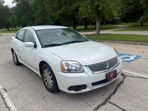 Used 2012 Mitsubishi Galant FWD image 3