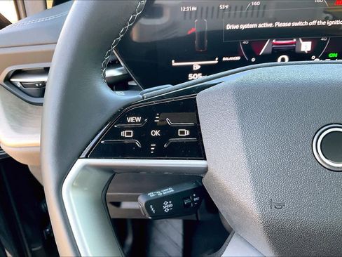 Certified 2025 Audi Q5 Premium w/ Convenience Package image 21