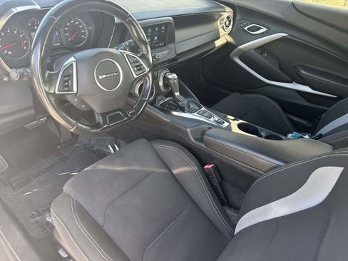 Used 2019 Chevrolet Camaro LT image 27