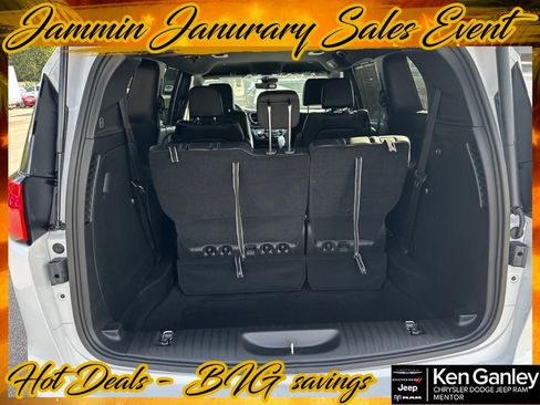 New 2026 Chrysler Voyager LX image 15