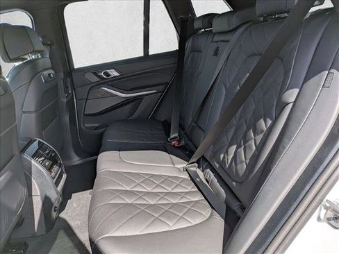 New 2026 BMW X5 xDrive40i AWD/4WD image 12