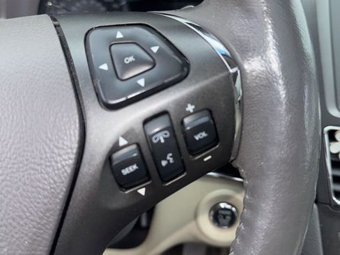 Used 2014 Lincoln MKT AWD w/ Equipment Group 201A image 13