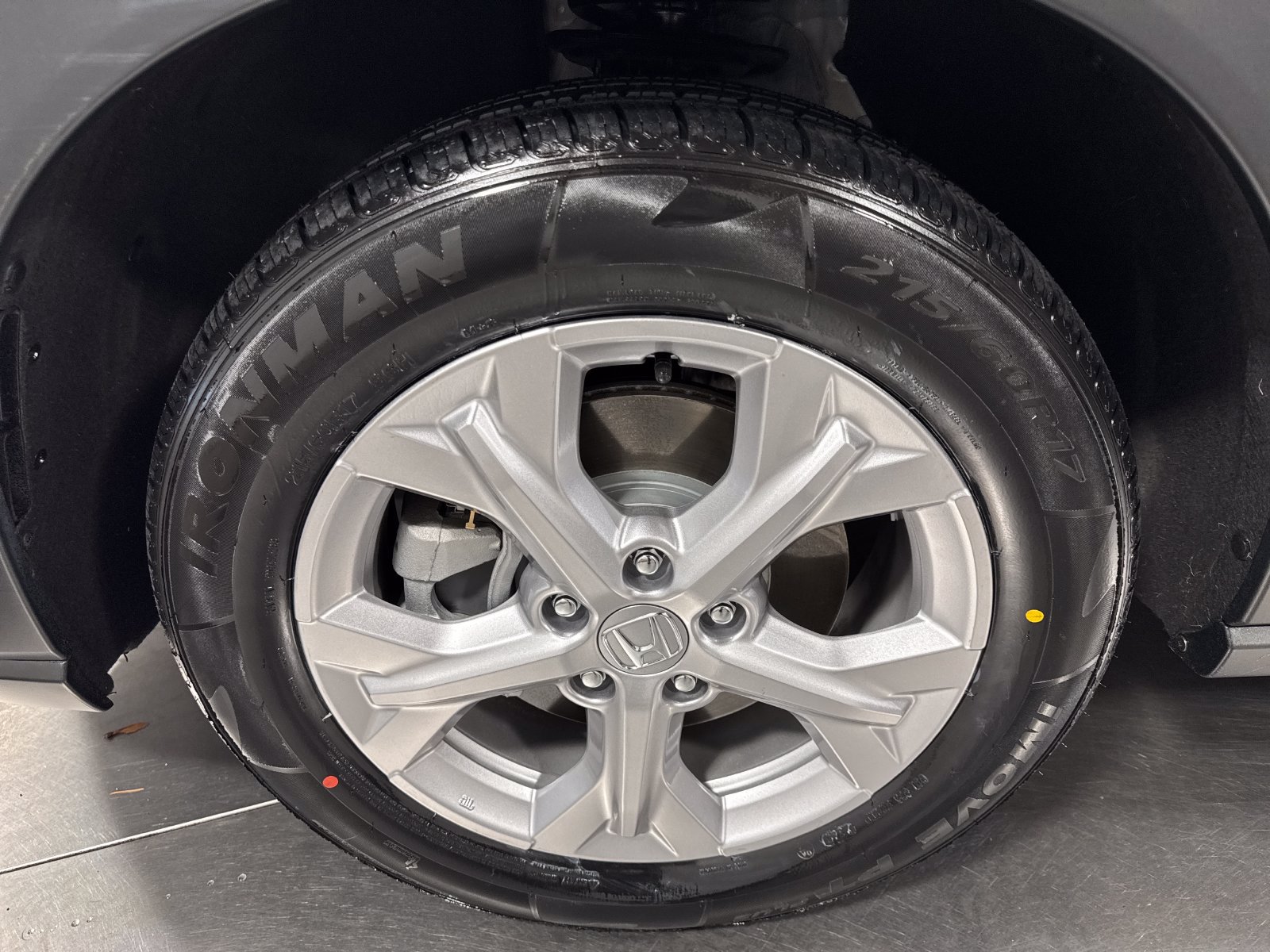 Certified 2024 Honda HR-V LX image 2