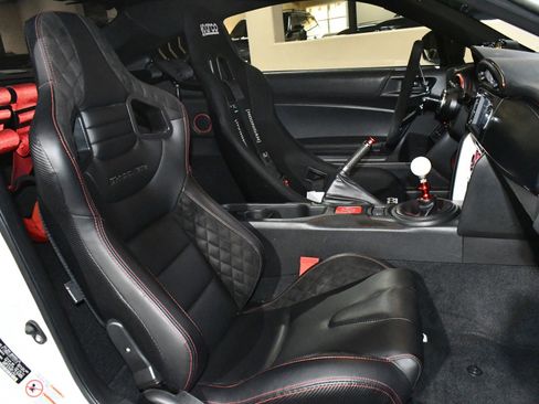 Used 2013 Scion FR-S image 8