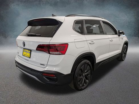 Used 2022 Volkswagen Taos S image 4