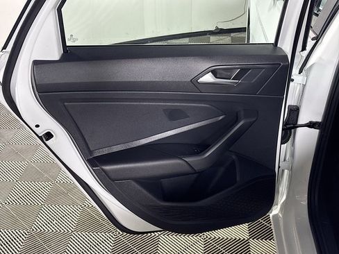 Certified 2021 Volkswagen Jetta S image 19