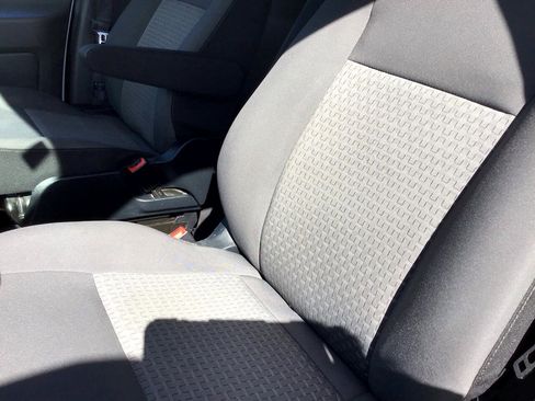 Used 2021 Ford Transit 350 XLT image 15