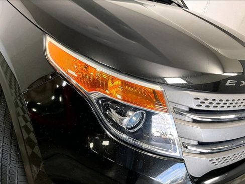 Used 2015 Ford Explorer FWD image 27