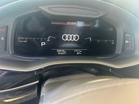 Used 2025 Audi Q7 3.0T Premium Plus AWD/4WD image 21
