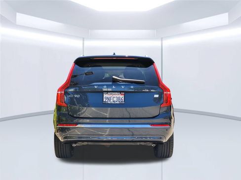Used 2023 Volvo XC90 T8 Plus AWD/4WD image 6
