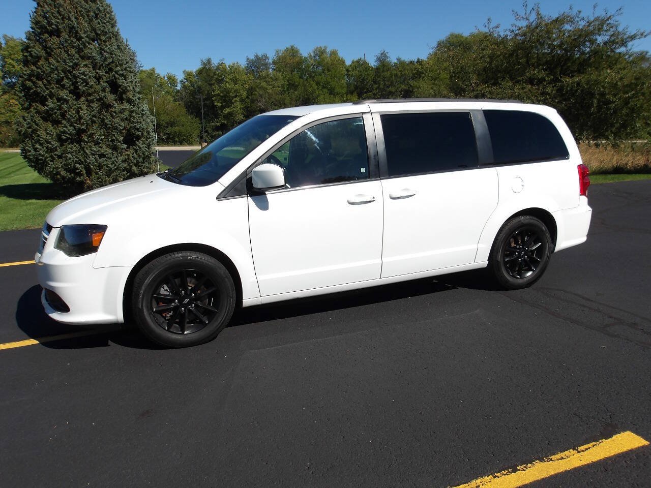 Used 2019 Dodge Grand Caravan GT FWD image 9