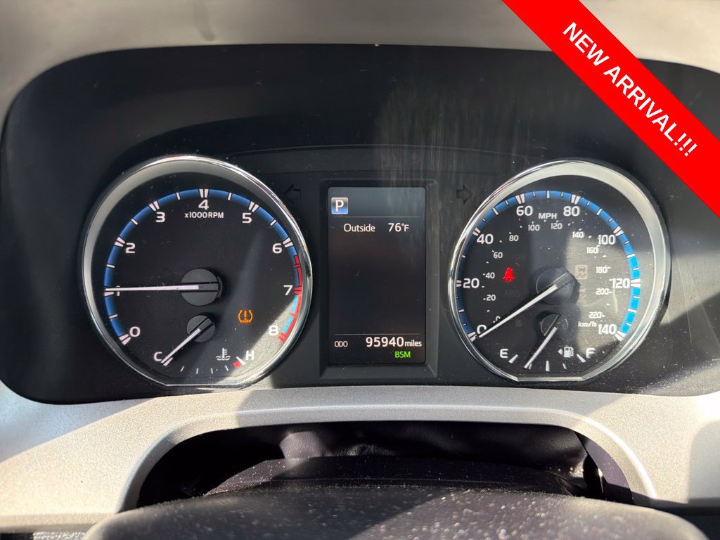 Used 2017 Toyota RAV4 Limited AWD/4WD image 10