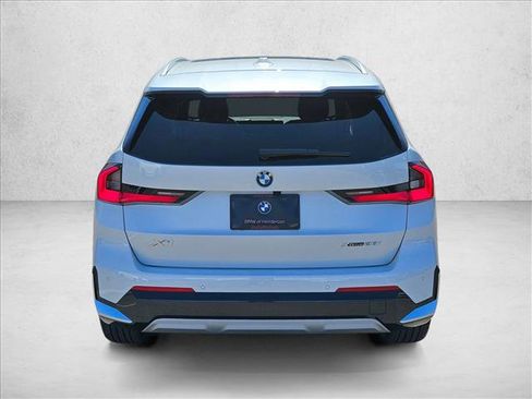 New 2026 BMW X1 xDrive28i w/ Convenience Package AWD/4WD image 8