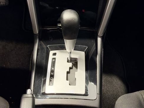 Used 2017 Mitsubishi Lancer ES FWD image 15