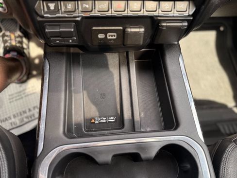 Used 2021 GMC Sierra 2500 Denali w/ Denali Ultimate Package image 52