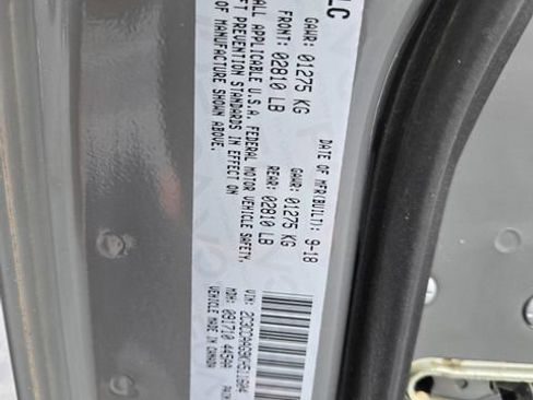 Used 2019 Chrysler 300 Touring w/ Driver Convenience Group RWD image 22