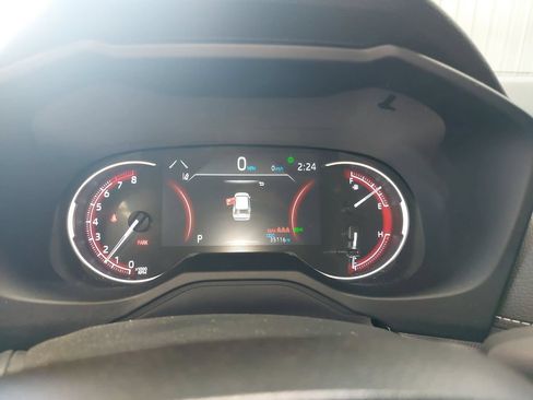 Used 2025 Toyota RAV4 XLE AWD/4WD image 19