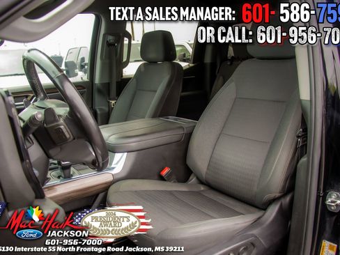 Used 2023 Chevrolet Silverado 1500 RST AWD/4WD image 11