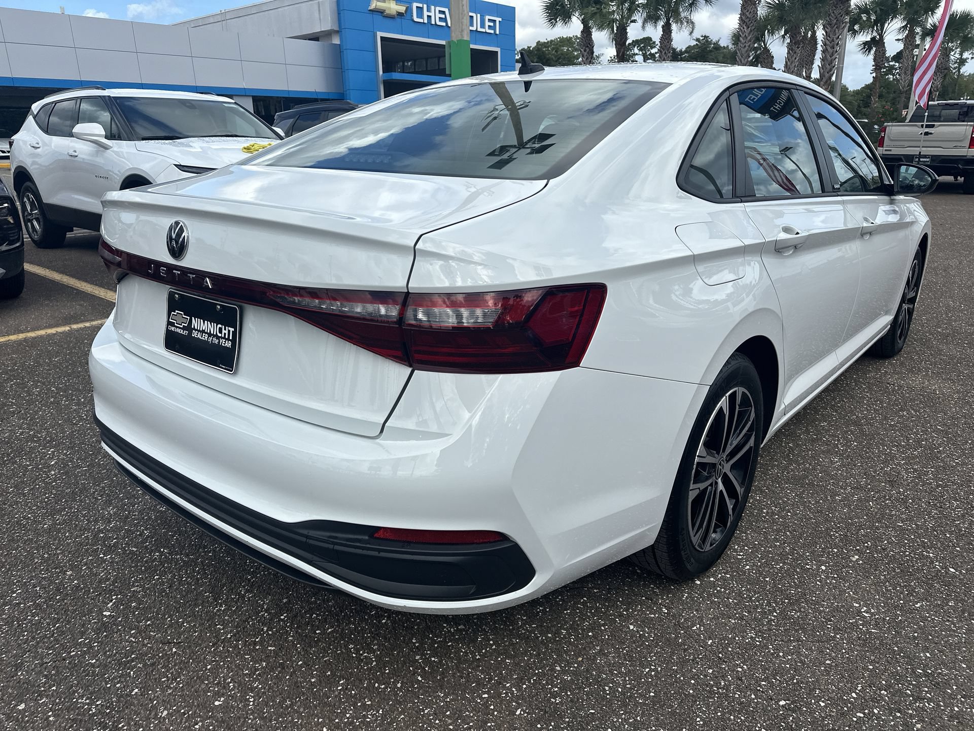 Used 2025 Volkswagen Jetta Sport FWD image 16
