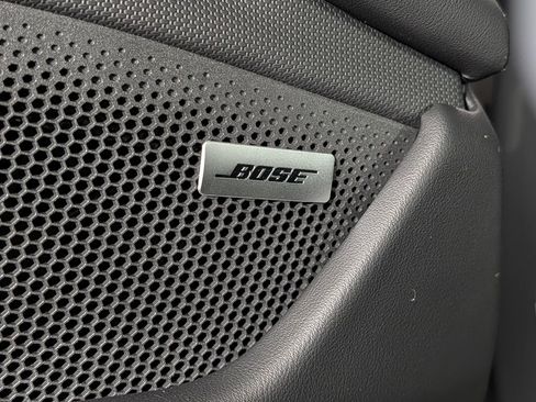 New 2026 Porsche Taycan image 28