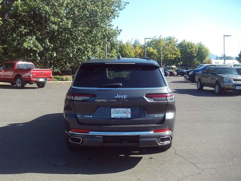 Used 2022 Jeep Grand Cherokee L Overland AWD/4WD image 4