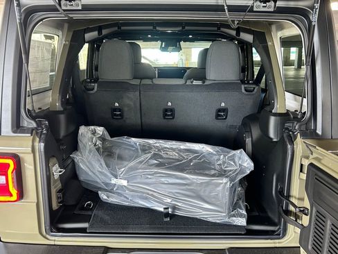 New 2026 Jeep Wrangler Unlimited Sport AWD/4WD image 9