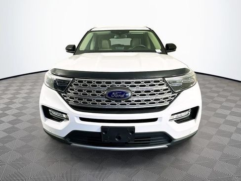 Certified 2023 Ford Explorer Limited w/ Limited Technology Package AWD/4WD image 5