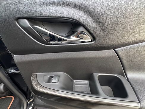 Used 2017 GMC Acadia SLE w/ Driver Alert Package I image 42