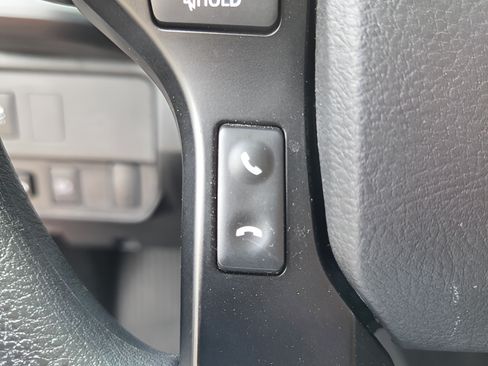 Used 2022 Toyota Tacoma SR w/ SR Convenience Package RWD image 26