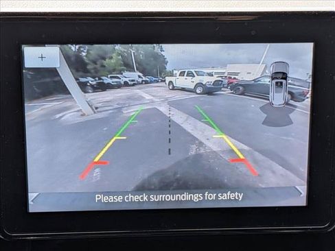 Used 2020 Ford Explorer XLT RWD image 15