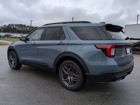 New 2026 Ford Explorer ST image 6