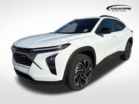 New 2026 Chevrolet Trax RS w/ Sunroof Package image 5