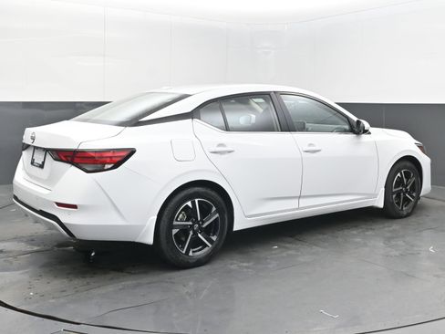 New 2025 Nissan Sentra SV w/ All-Weather Package image 7