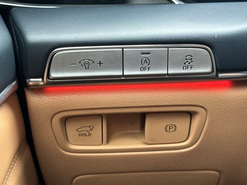 Used 2023 Genesis GV80 2.5T w/ Advanced Package image 40