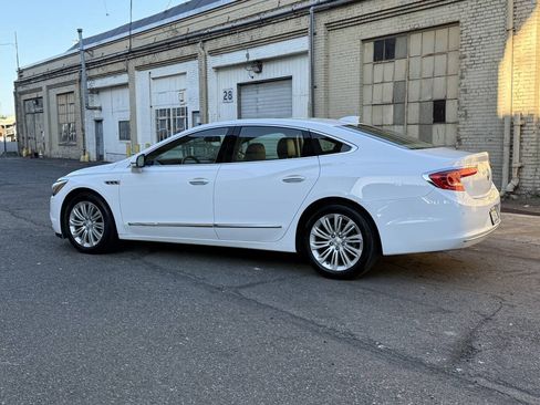Used 2019 Buick LaCrosse Essence w/ Sun and Shade Package FWD image 6
