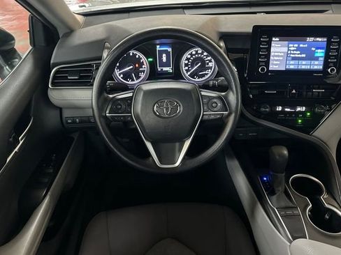 Used 2024 Toyota Camry LE w/ Convenience Package image 16