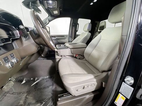 Used 2024 GMC Sierra 2500 SLE w/ SLE Convenience Package image 21