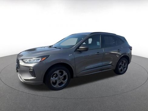 Used 2024 Ford Escape ST-Line AWD/4WD image 8